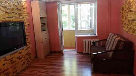 Оренда 3кімн. квартири  вул.Васильківська 2А, біля метро Голосіївська. Київ