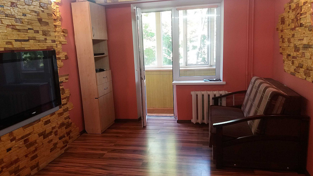 Оренда 3кімн. квартири  вул.Васильківська 2А, біля метро Голосіївська. Київ - зображення 2