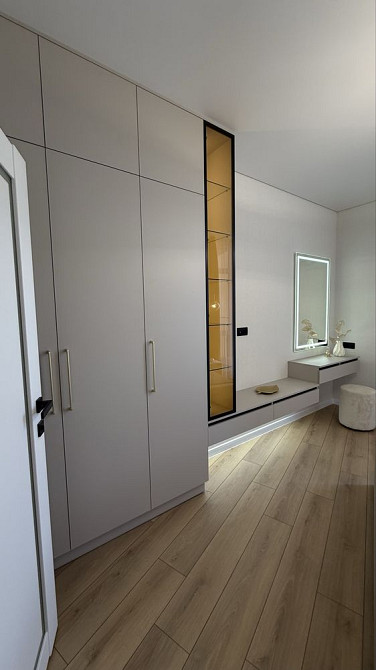 Продажа Евродвушки в кадор на Краснова 61 жемчужина вид на ипподром Одеса - зображення 3