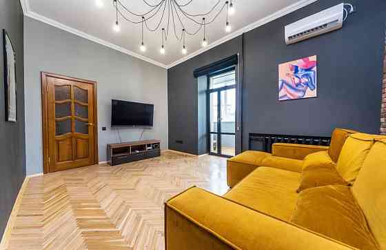 Оренда 2-к квартири з новим ремонтом на Подолі, Ярославська 2/9 Київ