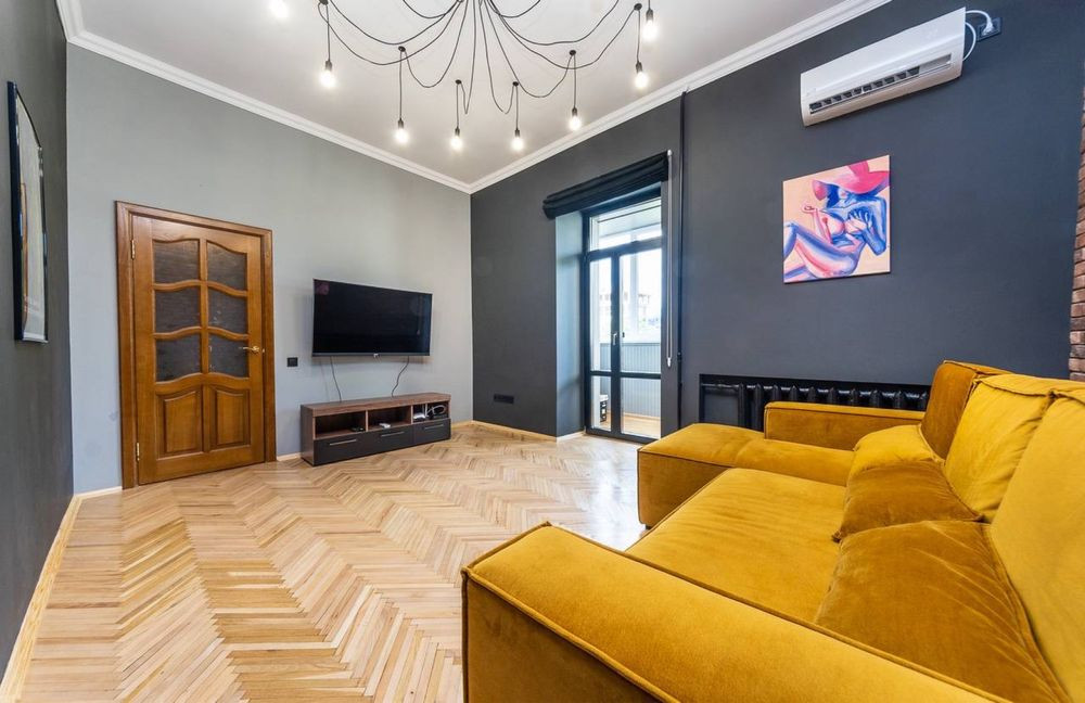 Оренда 2-к квартири з новим ремонтом на Подолі, Ярославська 2/9 Київ - зображення 1