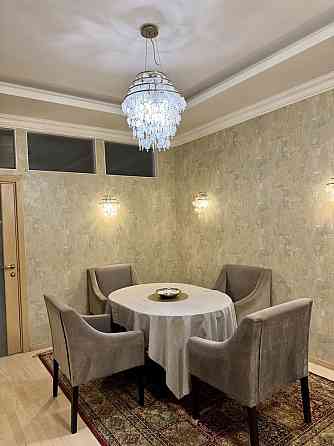 Оренда квартира, Галицька площа, Дмитрівська 46, 150 м2 4 к Київ