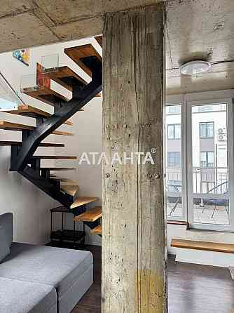 Дворівневий пентхаус з великою терасою та краєвидом на Високий Замок! Львов