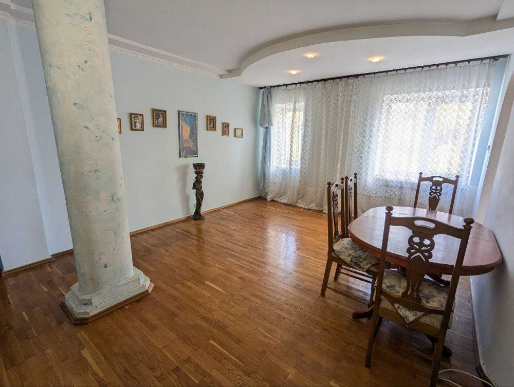 Оренда 3х соборна, ювілейний Рівне - зображення 4