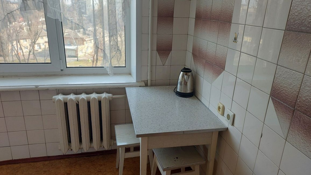 Сдам 1-ю квартиру Деснянский район,метро"Черниговская",ул.Братиславска Київ - зображення 2