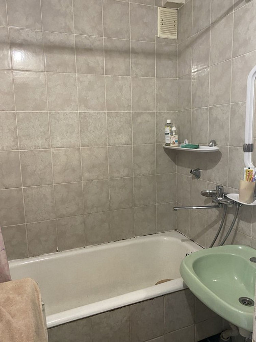 1 кімн Івасюка для порядних Черновцы - изображение 5