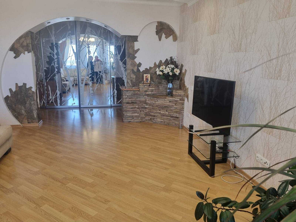 Перша здача 2 кім квартира пр. Курбаса 5 в Киев - изображение 1