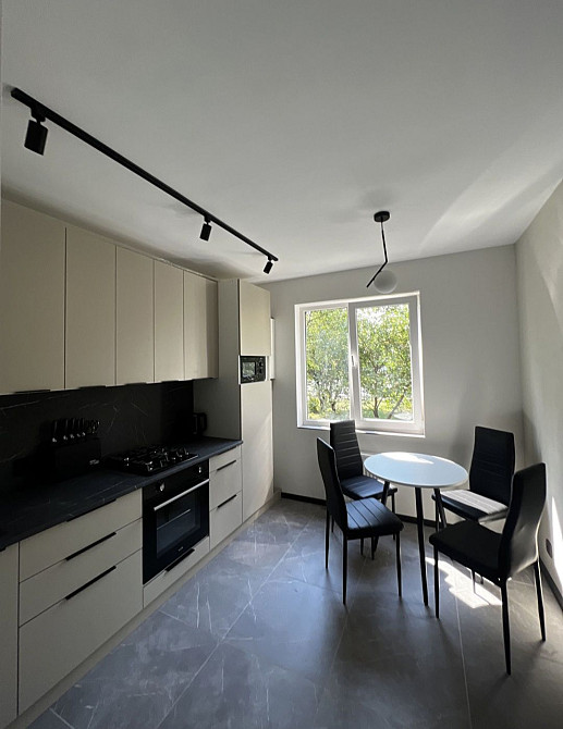 Здається вперше двох кімнатна квартира Росвигово. Мукачево - изображение 1