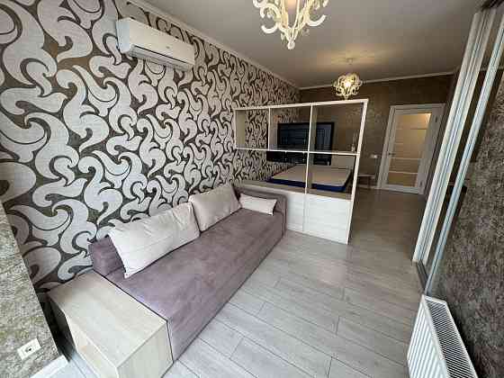 Оренда видової квартири драгоманова 2б Київ