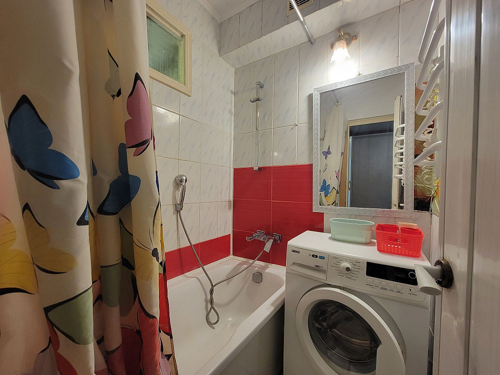 2 комнатная Рокоссовского, 8 район 96 квартала Кривий Ріг - зображення 5