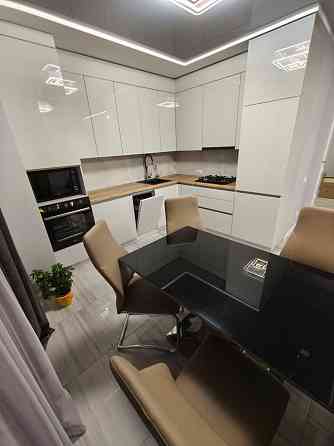 Продається 2-кімнатна квартира + кухня-студія | ЖК Аурум Тауер Львов