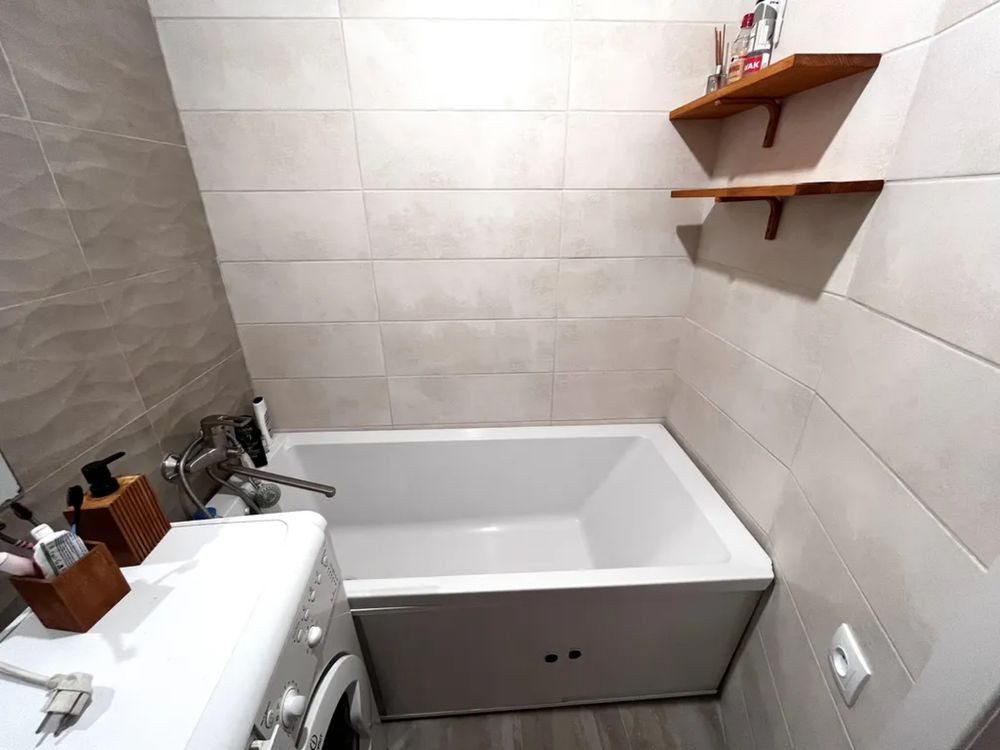 Продам 2-к квартиру на пр. Богдана Хмельницкого Днепр - изображение 2