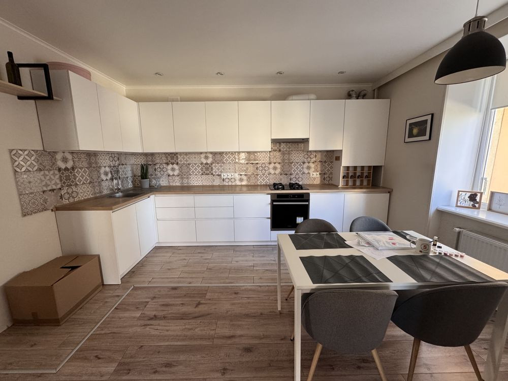 Продаж трикімнатної квартири з ремонтом в самому центрі Бучі! Оф 2% Буча - изображение 1