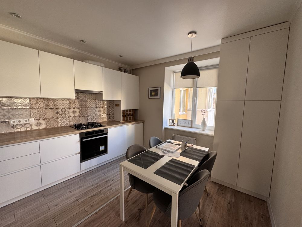 Продаж трикімнатної квартири з ремонтом в самому центрі Бучі! Оф 2% Буча - изображение 5