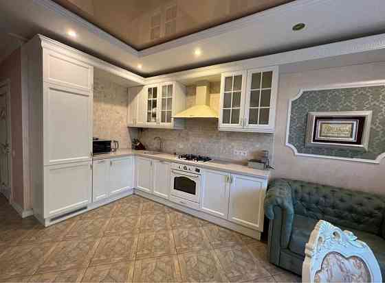 Здається 3х кімнатна квартира у елітному районі вул Околична Львов