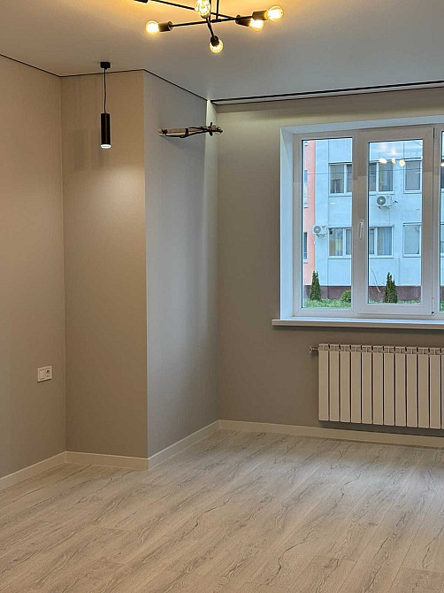 Продам 1 комн квартиру с  дорогим ремонтом  ЖК Мира -2 метро ХТЗ OA Харьков - изображение 4