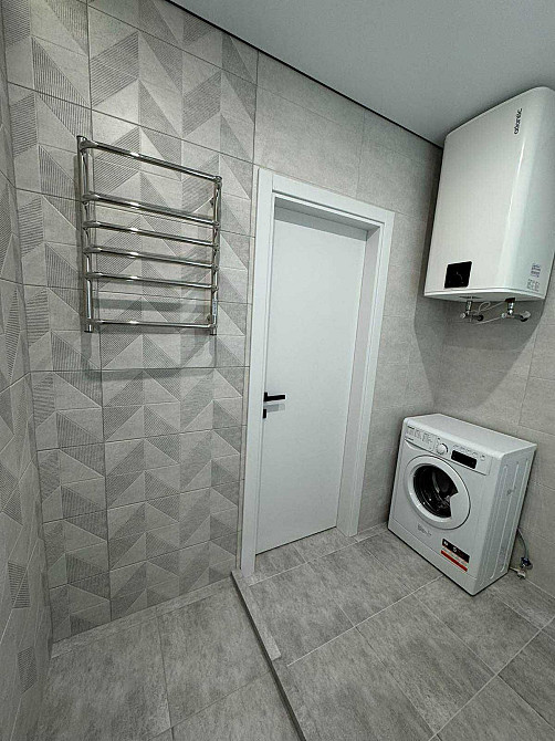 Продам 1 комн квартиру с  дорогим ремонтом  ЖК Мира -2 метро ХТЗ OA Харьков - изображение 7