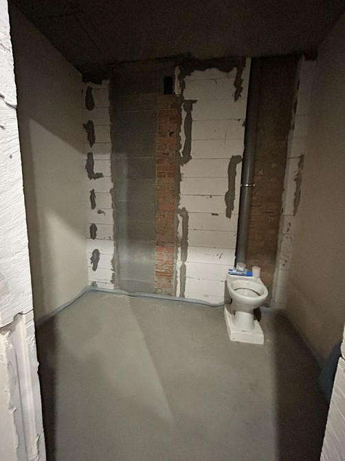 Велика 2к квартира з балконом та гардеробною! Мінімальне оформлення! Буча - изображение 8