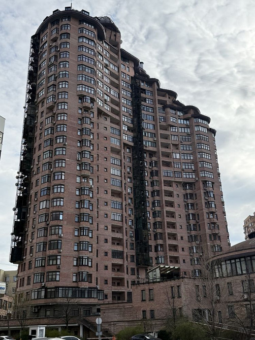 Печерськ , продаж видової квартири  Є.Коновальца 36 Київ - зображення 1