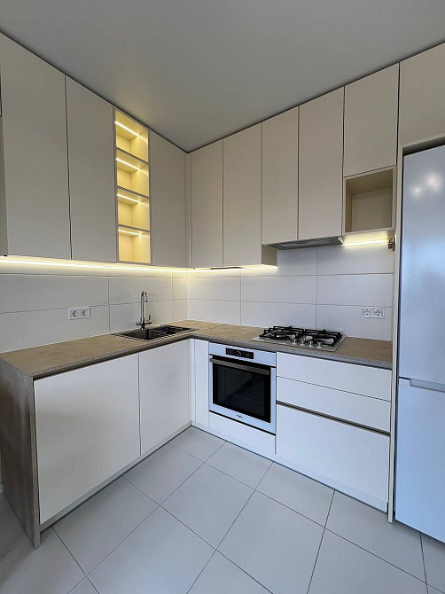 Оренда 2 кімнатної квартири (+кабінет) по вул Шевченка, ЖК Семицвіт Львов - изображение 3