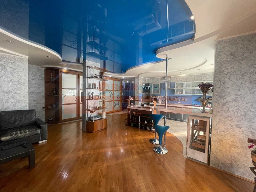 Бажана 12  Осокорки. Киев - изображение 1