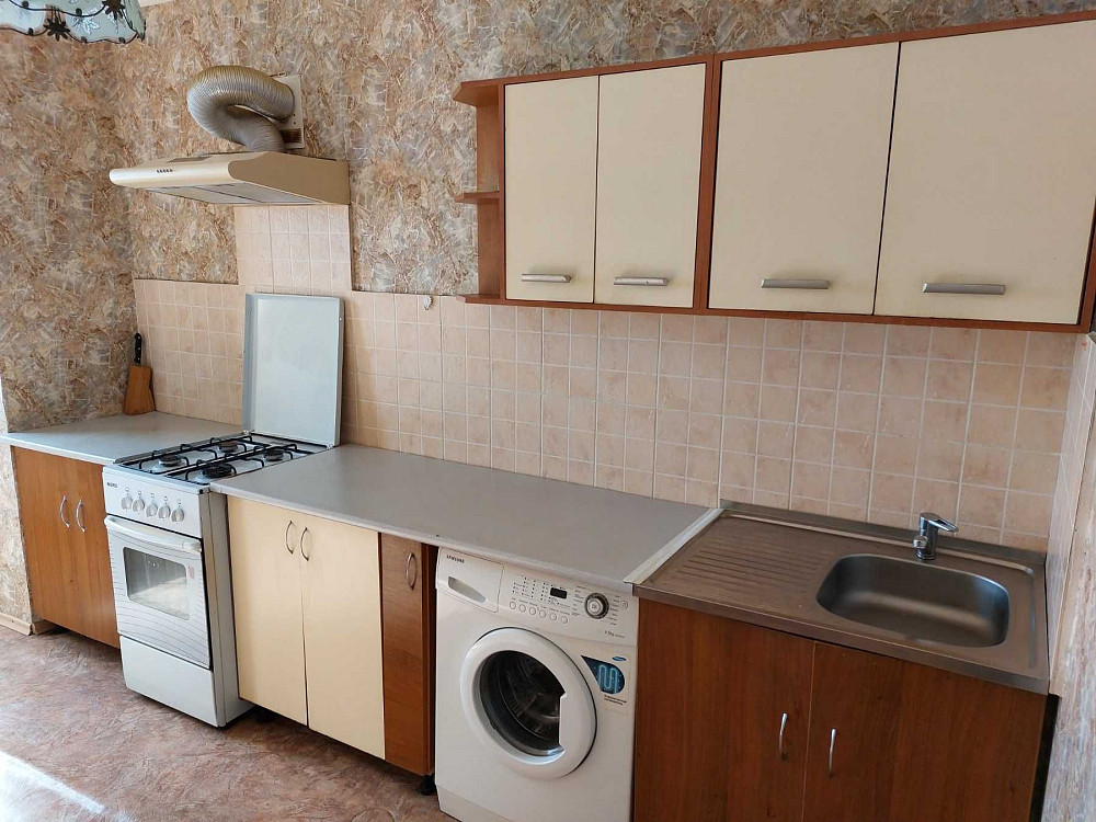 Сдается 1 комн. квартира по ул. Автозаводская 50 с мебелью и техникой Запоріжжя - зображення 2