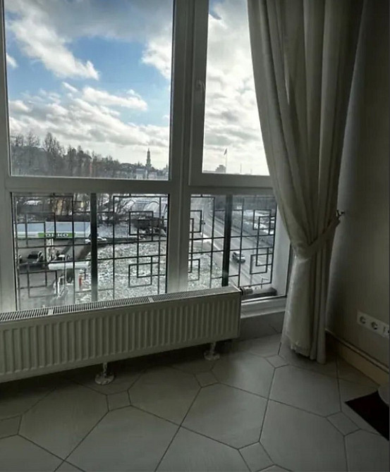 D1M Продам 2 к. квартиру 80 м2 в ЖК Лайнер, біля парку Шевченка. Kharkiv - photo 1