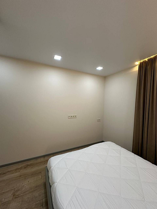 Аренда 1к квартири ЖкФайна Таун 39м2 2 этаж БАССЕЙН Территория Школа Киев - изображение 4