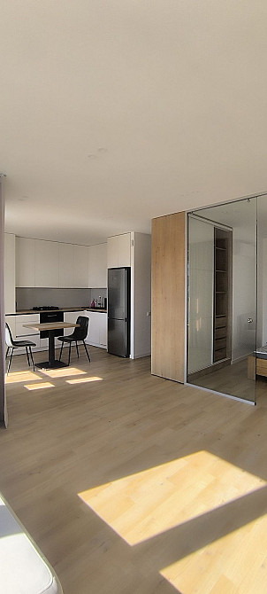 Актуальна! Простора квартира + кухня студія  по вул Пекарська Новобуд Львів - зображення 3