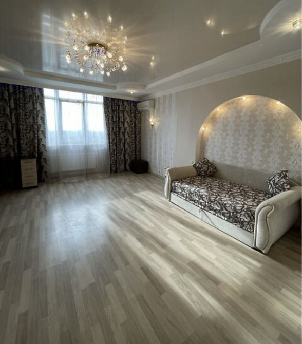 Сдам новострой  Малиновского /Бреуса 10000 т Одесса - изображение 1