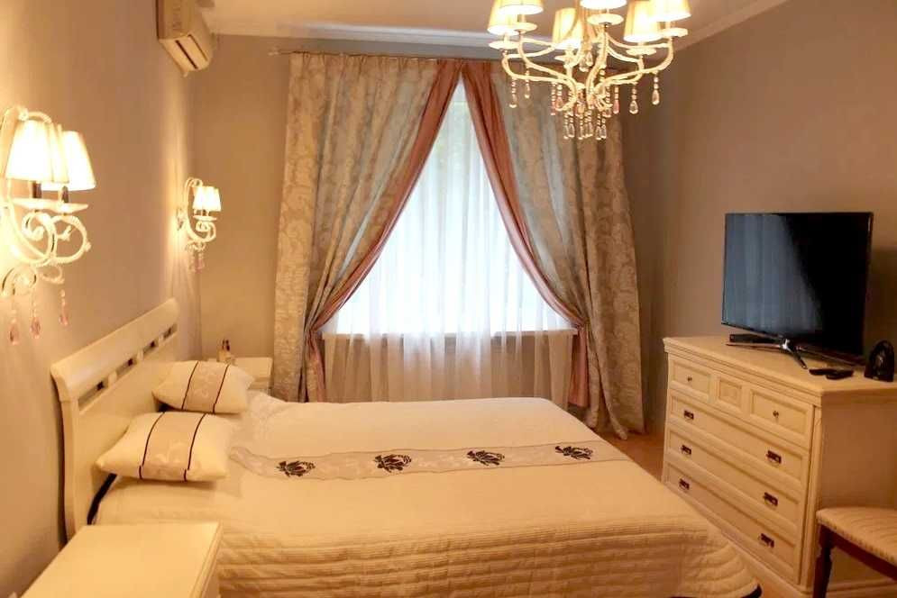 +++ Сдам просторную 3к кв. 100м2 в р-не ул. Мира-Сталеваров (+гараж) Запоріжжя - зображення 1