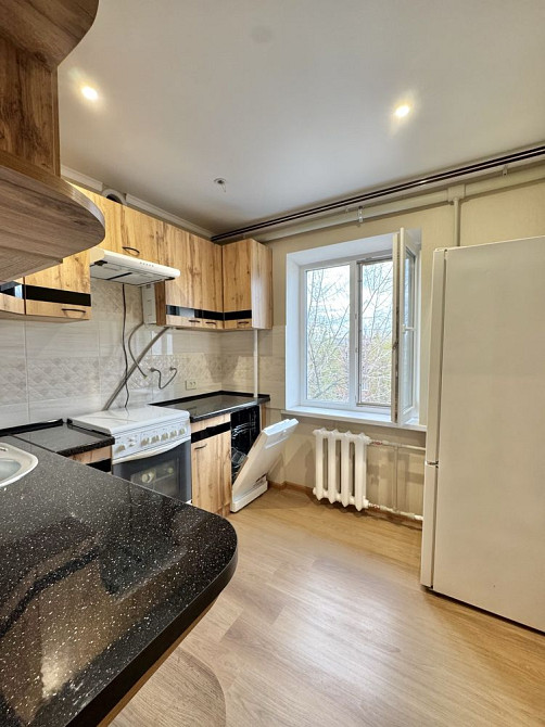 3 комн на 98 квартале проспект Гагарина все новое Кривий Ріг - зображення 2