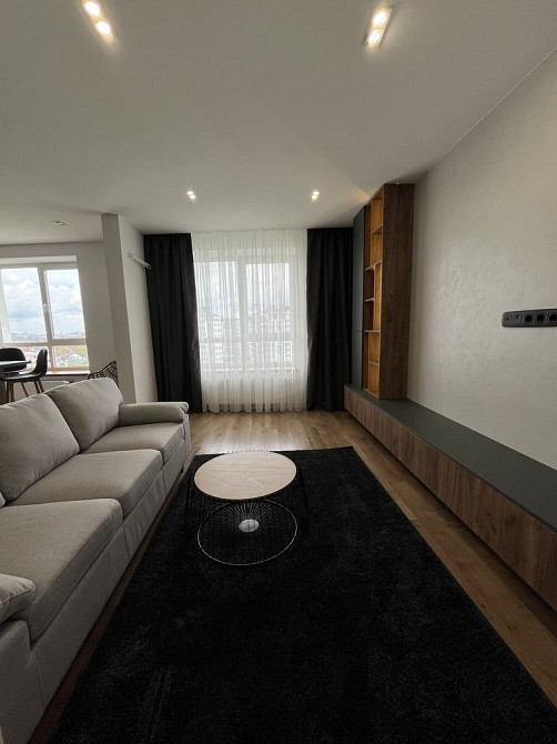 Калинов слобод2виглядом на озеро-дуже стильна,укомплектов,перша здача. Крихівці - зображення 4