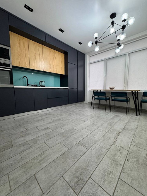 Новобудова по вул. Приміській, р-н Кварцу Чернівці - зображення 2