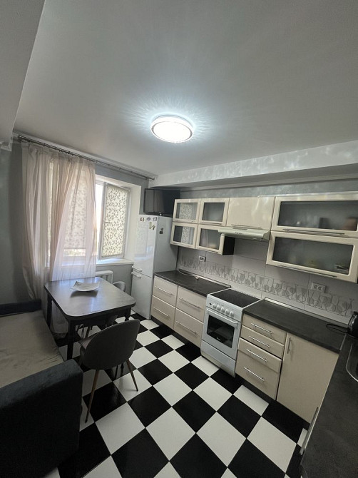 Продам гарну однокімнатну квартиру в центрі Броварів Бровари - зображення 1