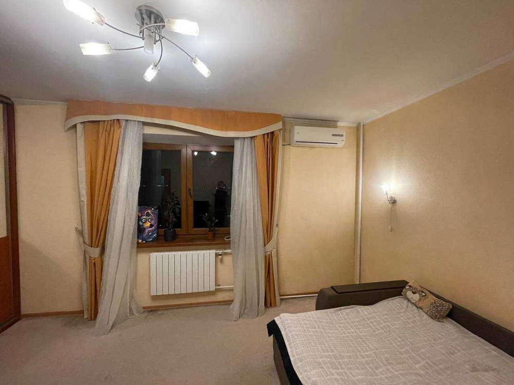 Продаётся 1-комнатная видовая квартира | Киев, ул. Ревуцкого 42-Б Київ - зображення 2