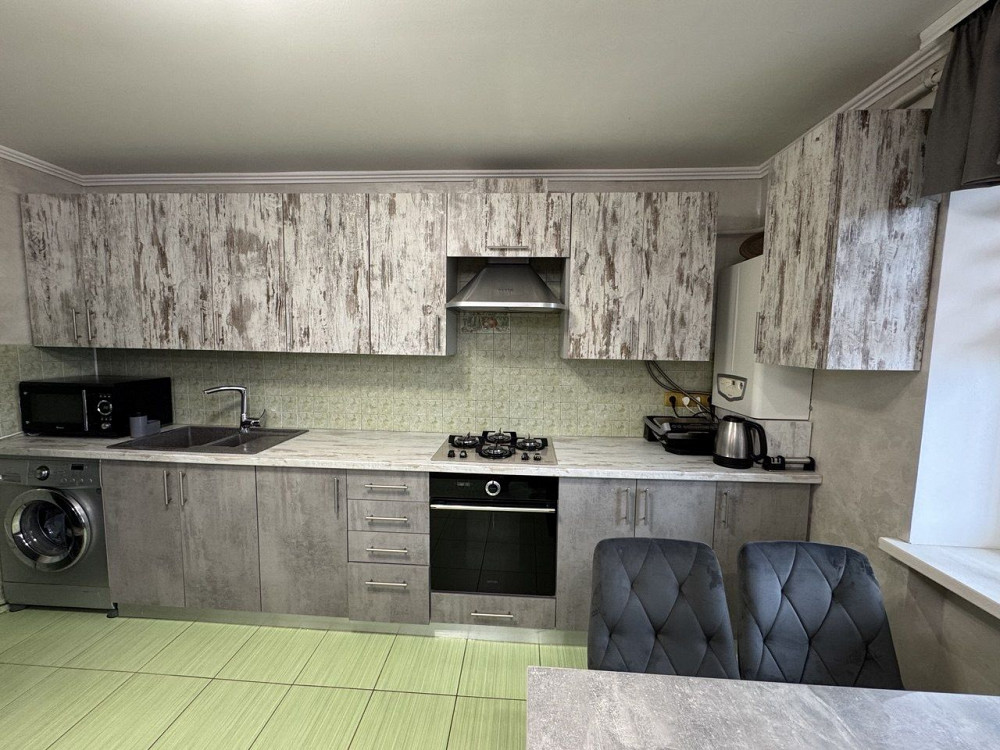 4-ох кімнатна квартира Коломия - зображення 7