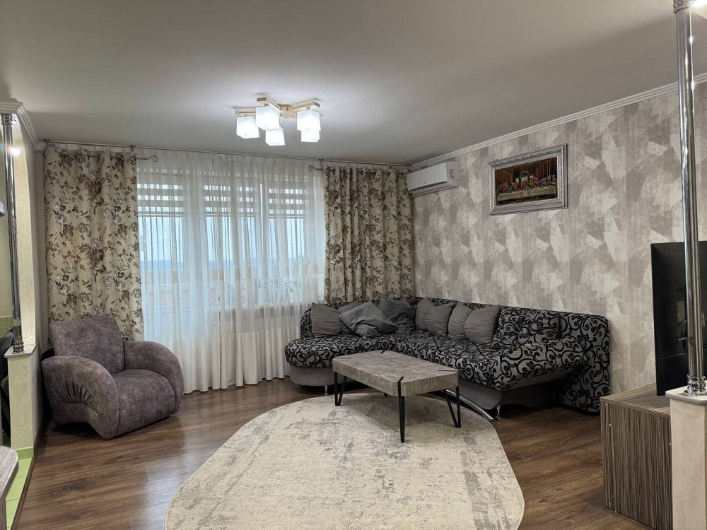 4-ох кімнатна квартира Коломия - зображення 1