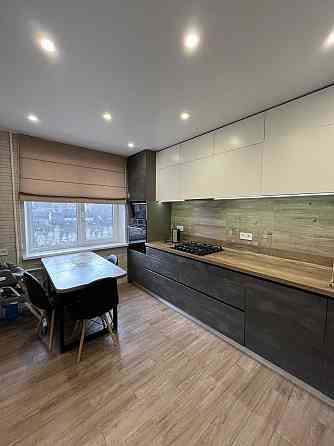 Продам 3к квартиру на Победе Днепр