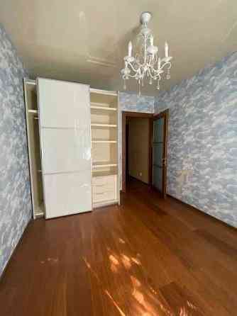 Продам 3к квартиру Тополь-3 Днепр