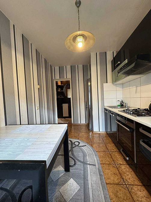 Великогабаритна квартира Північний,Коновальця ,7   62000 Ровно - изображение 3