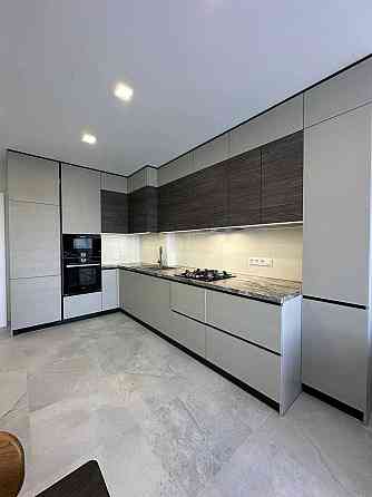 Продаж 1 кім.квартири + кухня-вітальня ЖК Хвиля Lux
вул. Львівська,37 Брюховичи