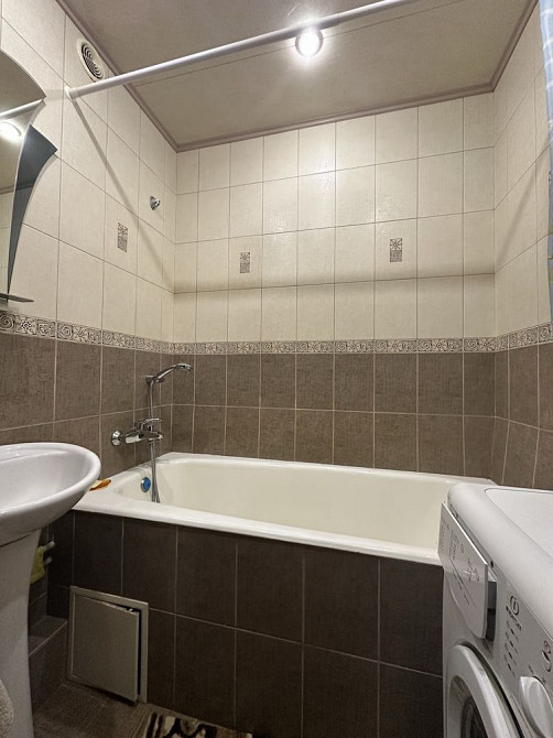 Продам 2-комн ЛУЧШИЙ 3 этаж л/б YANOVA Кам`янське (Запорізька обл.) - зображення 7