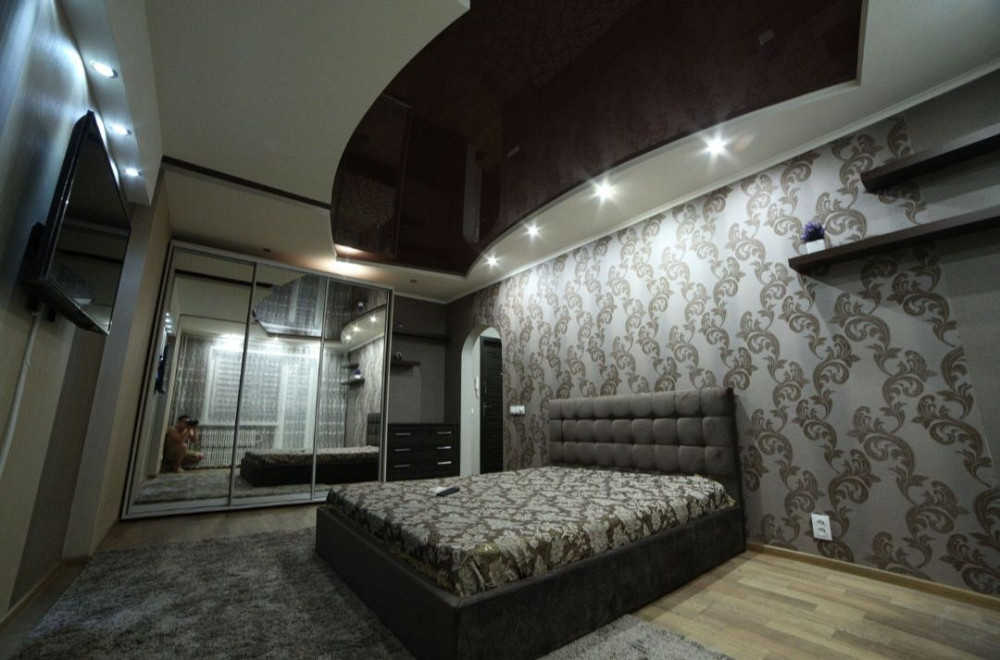 Терміновий продаж 1 кімн. квартири Лівий берег 11 мкр. м.Кам'янське. Кам`янське (Запорізька обл.) - зображення 1