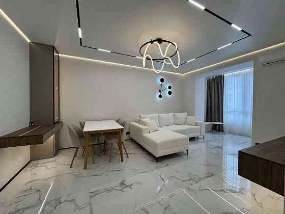 Простора квартира на березі озера Ивано-Франковск