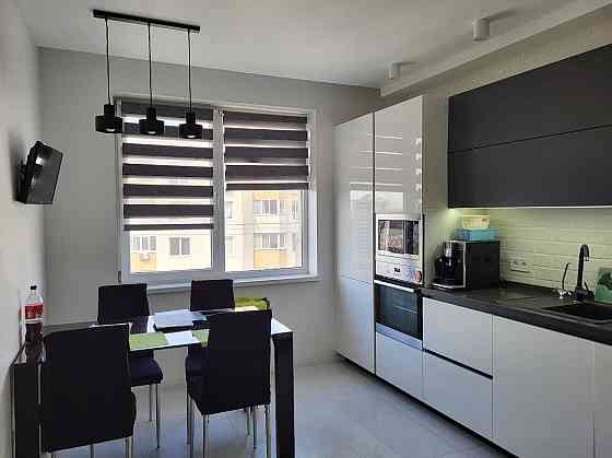 Бровари продам 2 кім.квартиру Лісовий квартал з ремонтом. Бровари