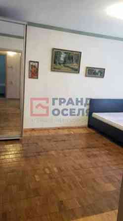 Однокімнатна 42 кв.м вул.Доброхотова, 17, 2/17 поверх,400 метрів метро Київ