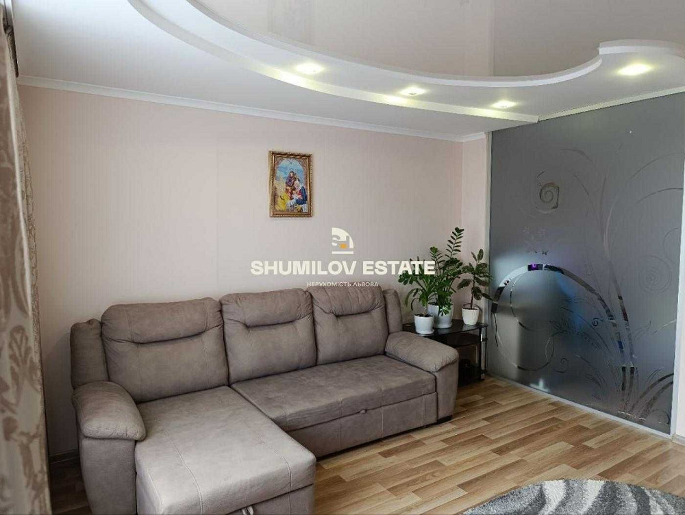 Продається Велика 1-кімнатна Квартира з Ремонтом по вулиці Роксоляни! Львов - изображение 1