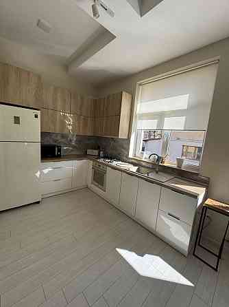 Продаж 4 кім. квартири 98 м2, вул. Стрийська, м.Дрогобич Дрогобич