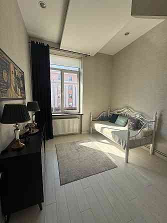 Продаж 4 кім. квартири 98 м2, вул. Стрийська, м.Дрогобич Дрогобич